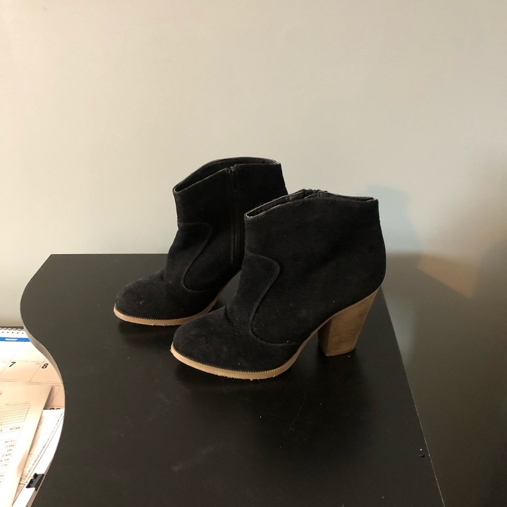 Black Booties